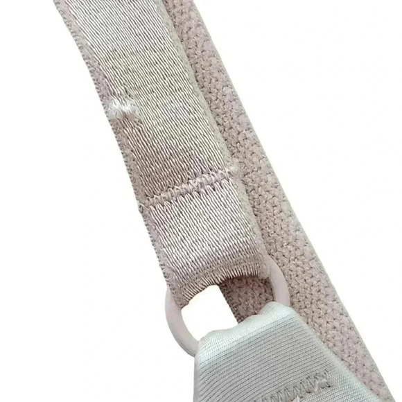 Victoria’s Secret 34D Wireless Convertible T-Shirt Bra in Beige - Picture 13 of 15